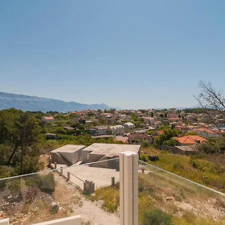 Stunning In Vikendica Sumartin